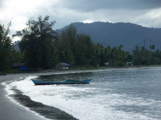 Pantai di Pulau Simeulue